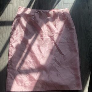 Le Suit Pink Pencil Skirt
